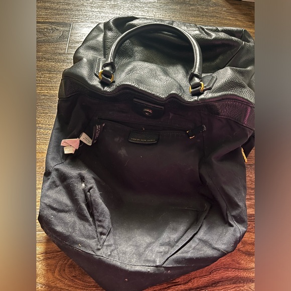 Beautiful Marc Jacobs Bag - Picture 10 of 11